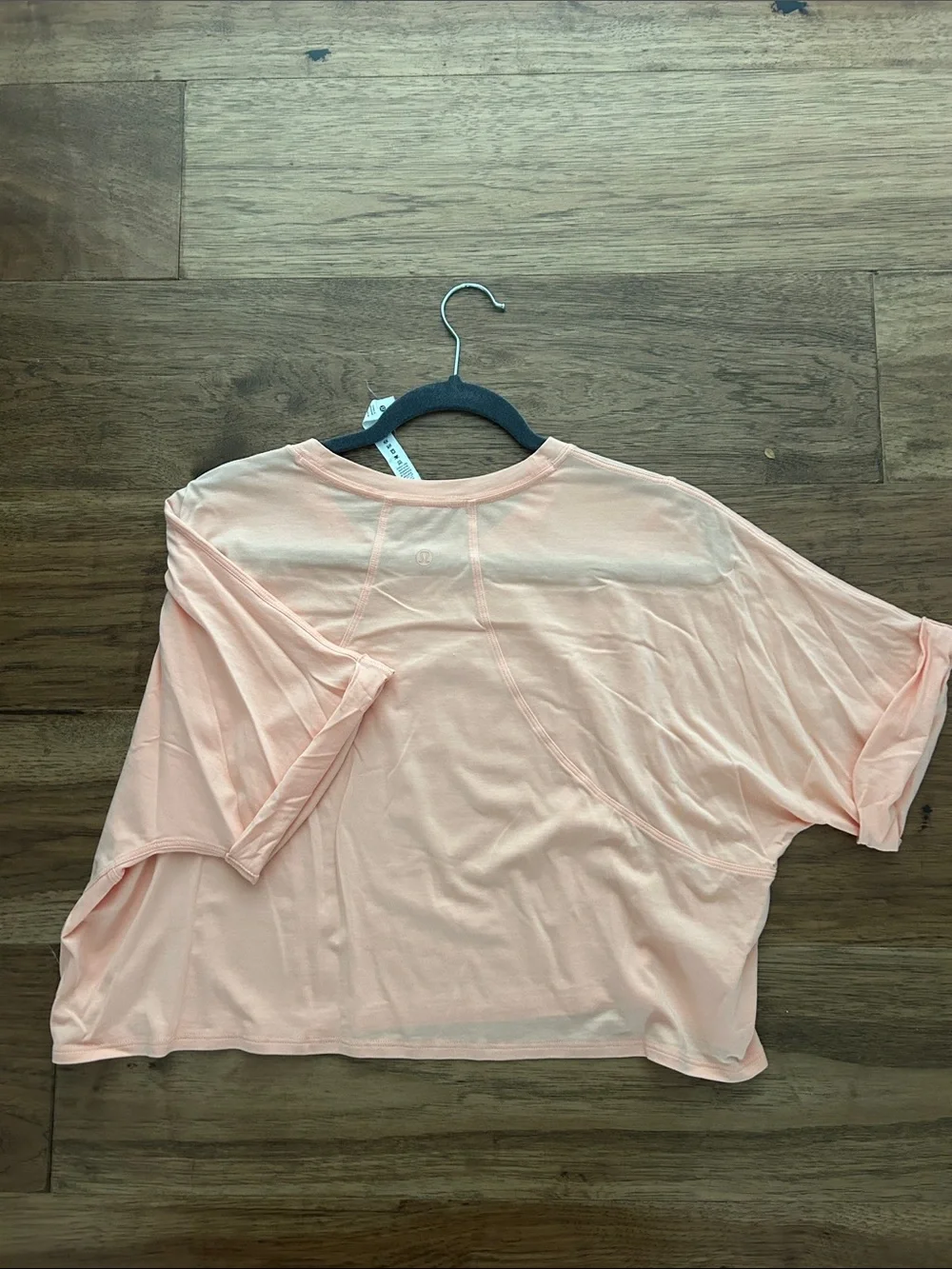 lululemon athletica Boxy Crop Tee in Light Peach